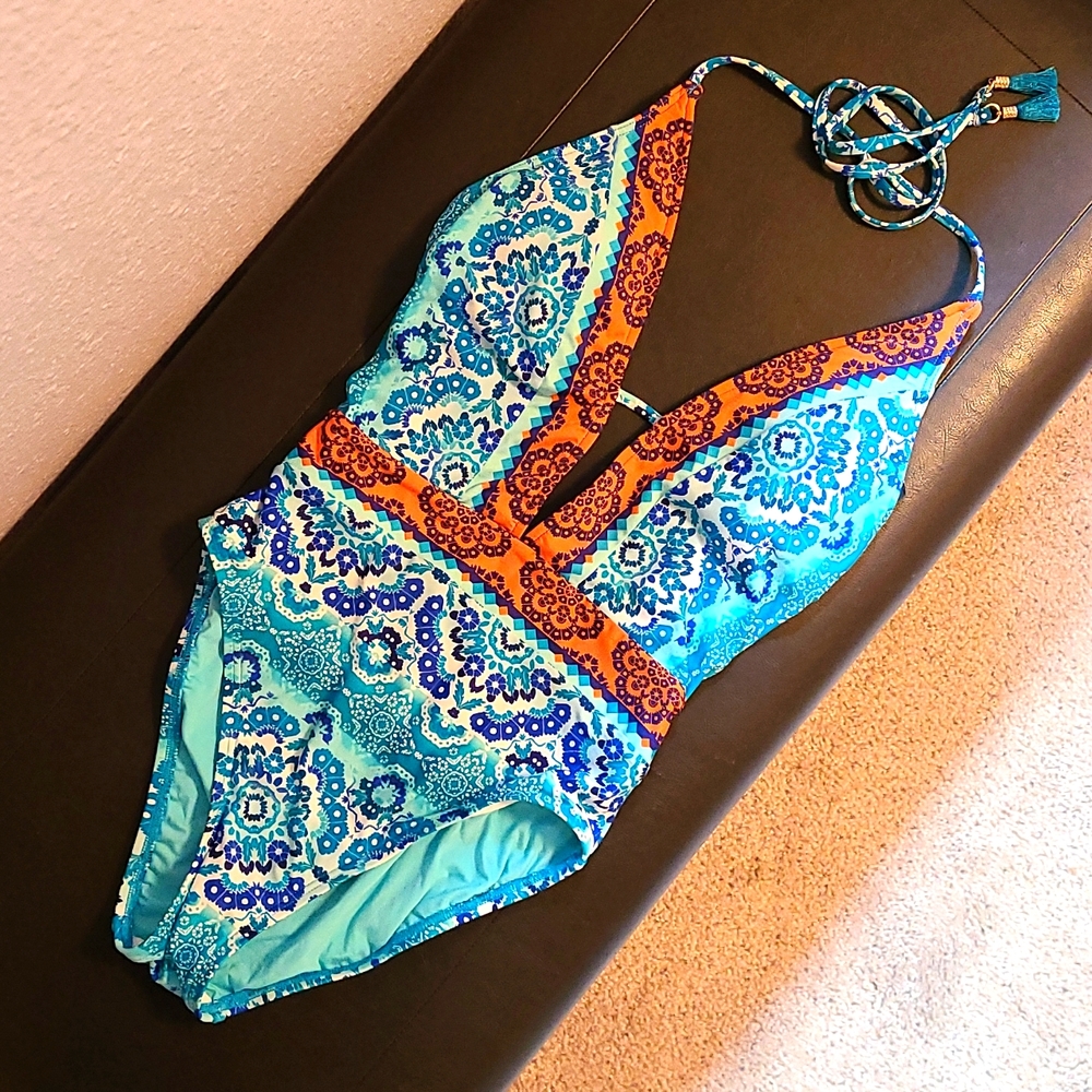 La Blanca one-piece swimsuit